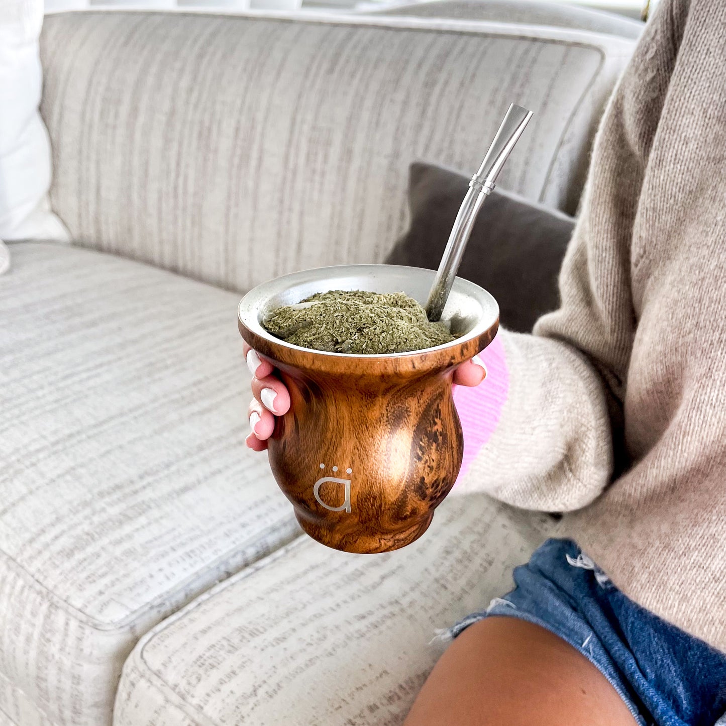 Wood Elegant Yerba Mate Gpurd 9oz with Bombilla